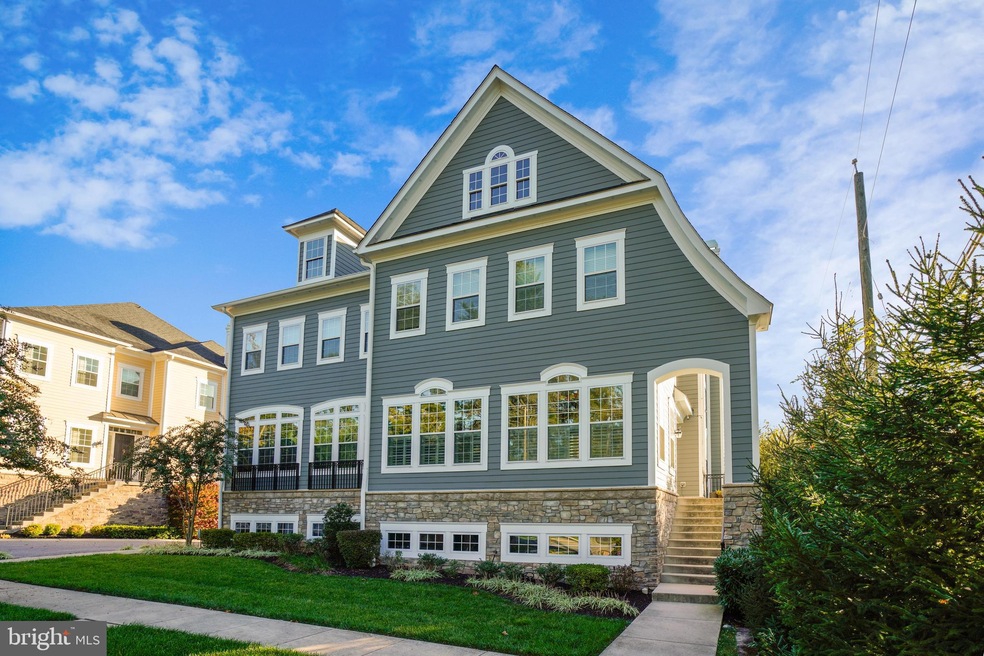 6303 Canter Way unit 18, Baltimore, MD 21212 - photo 1