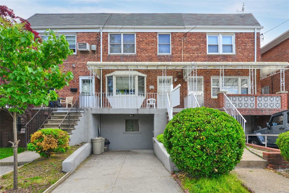 6140 138th St, Flushing, NY 11367 - photo 1