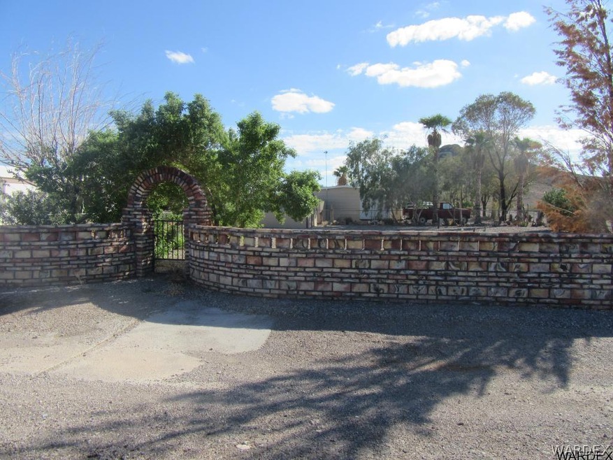 775 W Emerald Dr, Quartzsite, AZ 85346 - photo 1