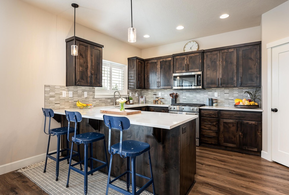4790 Zenith - MLS-2750