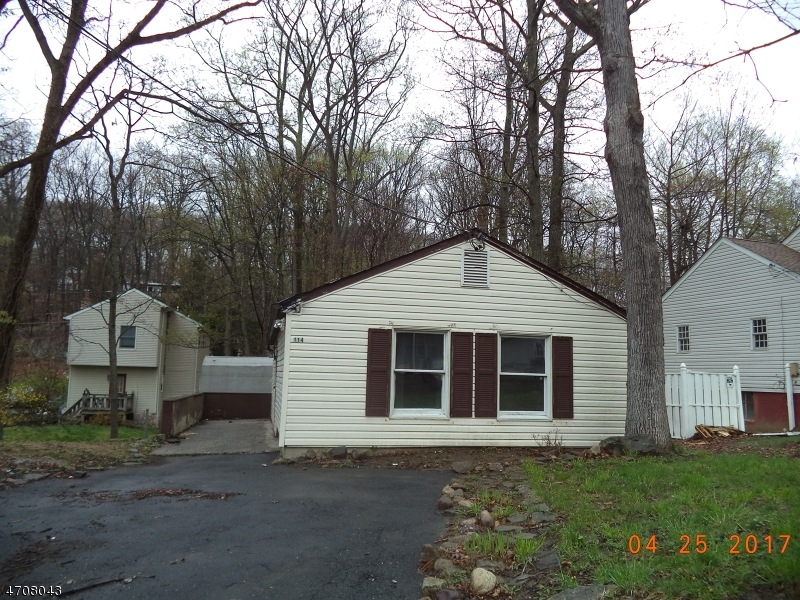 114 Madison Trail, Hopatcong, NJ 07843 - photo 1