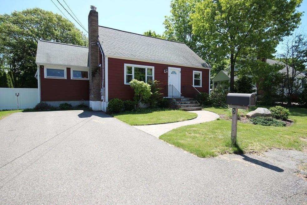 5 Gloria Rd, Randolph, MA 02368 - photo 1