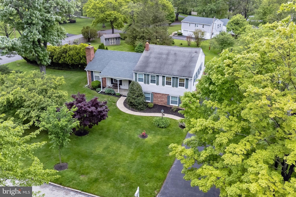 1727 Sherwood Cir, Villanova, PA 19085 - photo 1