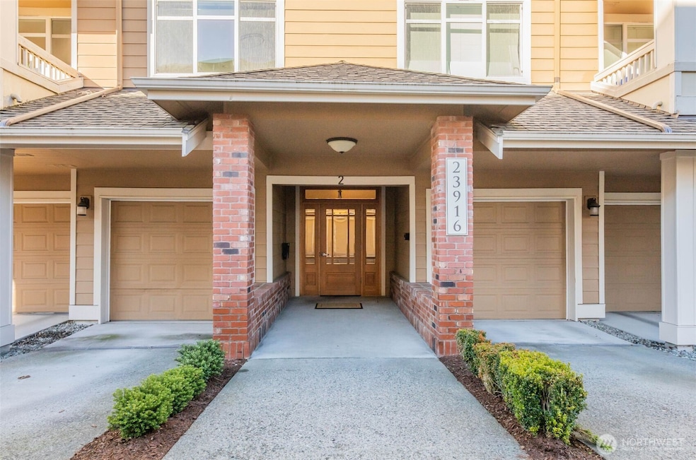 23916 NE 115th Ln unit 204, Redmond, WA 98053 - photo 1