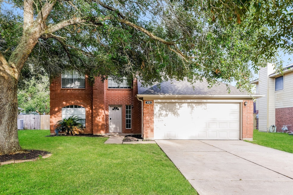 1410 Manor Dr, Rosenberg, TX 77471 - photo 1