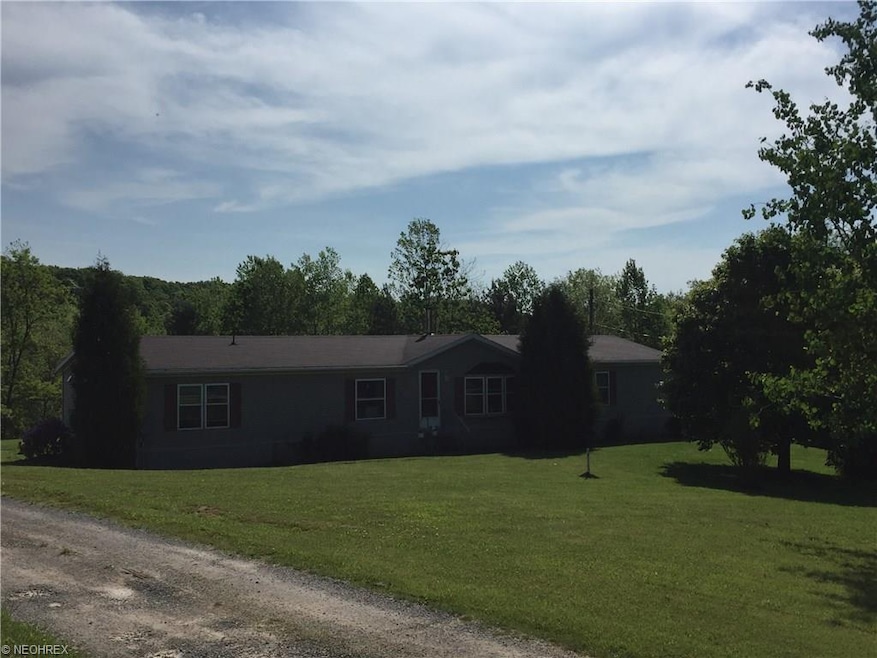 1970 Annesley Rd, East Liverpool, OH 43920 - photo 1