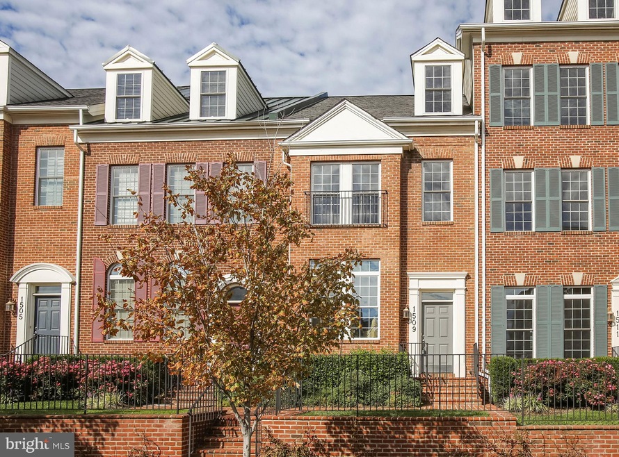 1509 Portner Rd, Alexandria, VA 22314 - photo 1