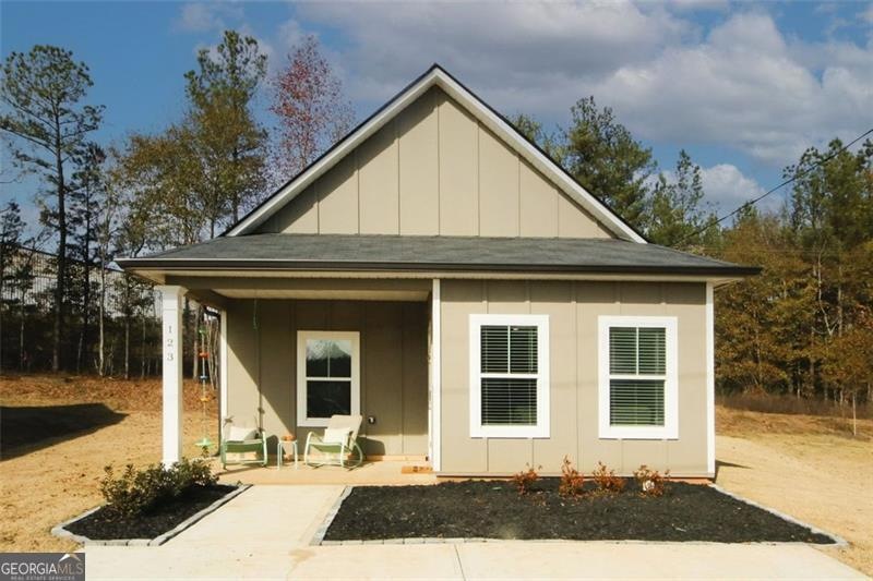 123 Chalfont Cir, Carrollton, GA 30117 - photo 1