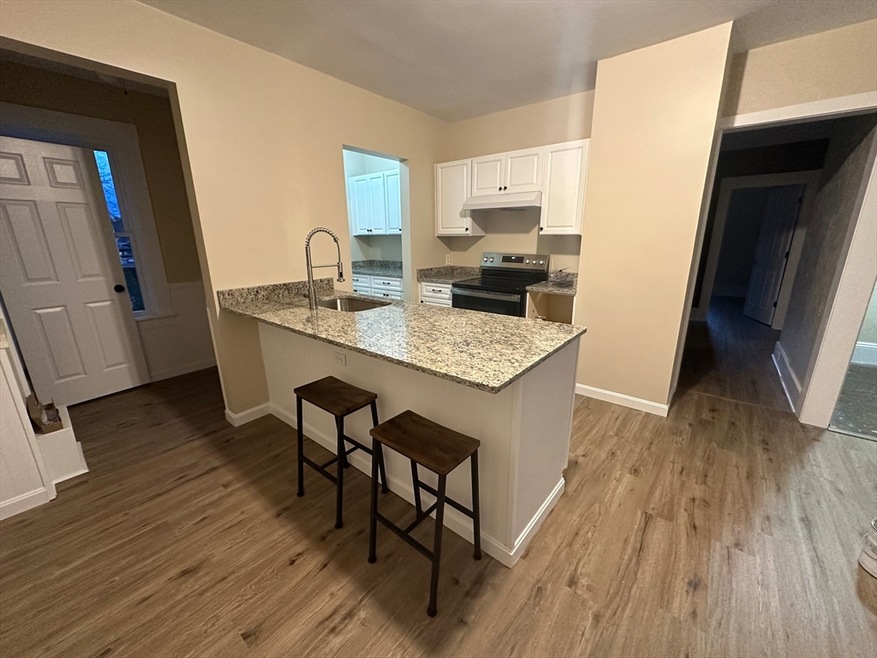 71 Flagg St unit 2, Clinton, MA 01510 - photo 1