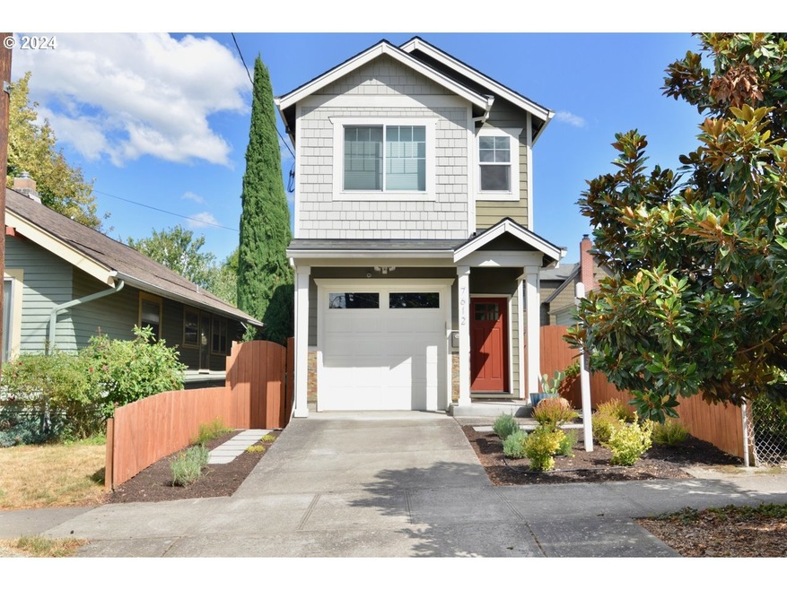 7612 N Mississippi Ave, Portland, OR 97217 - photo 1