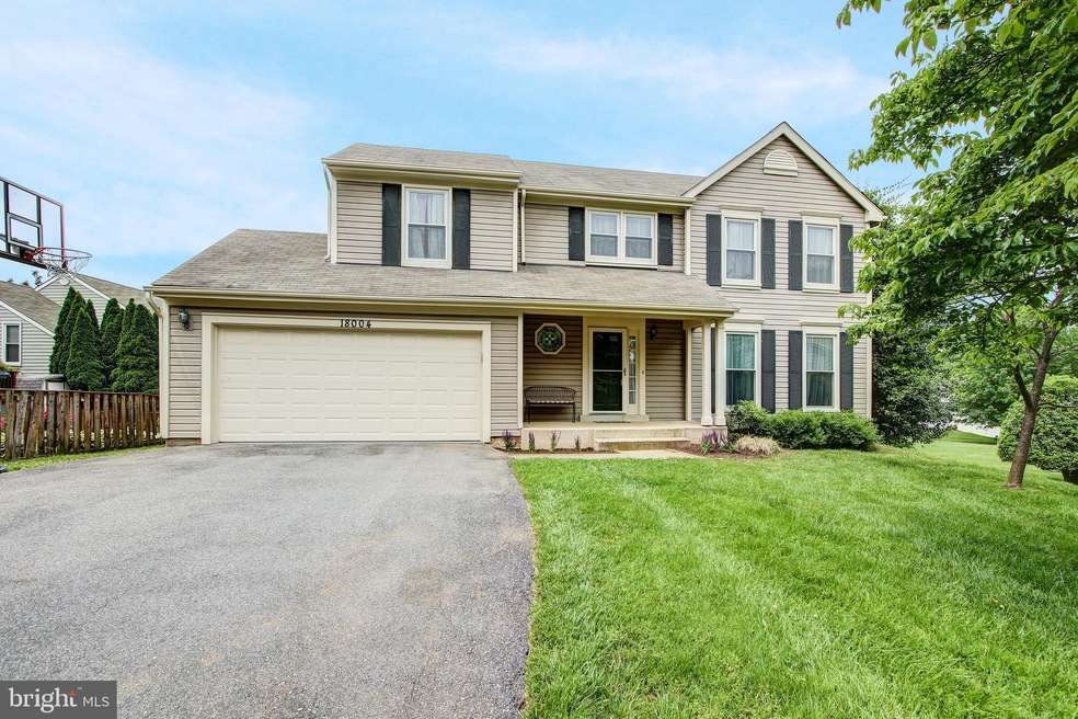 18004 Rocky Ridge Ln, Olney, MD 20832 - photo 1