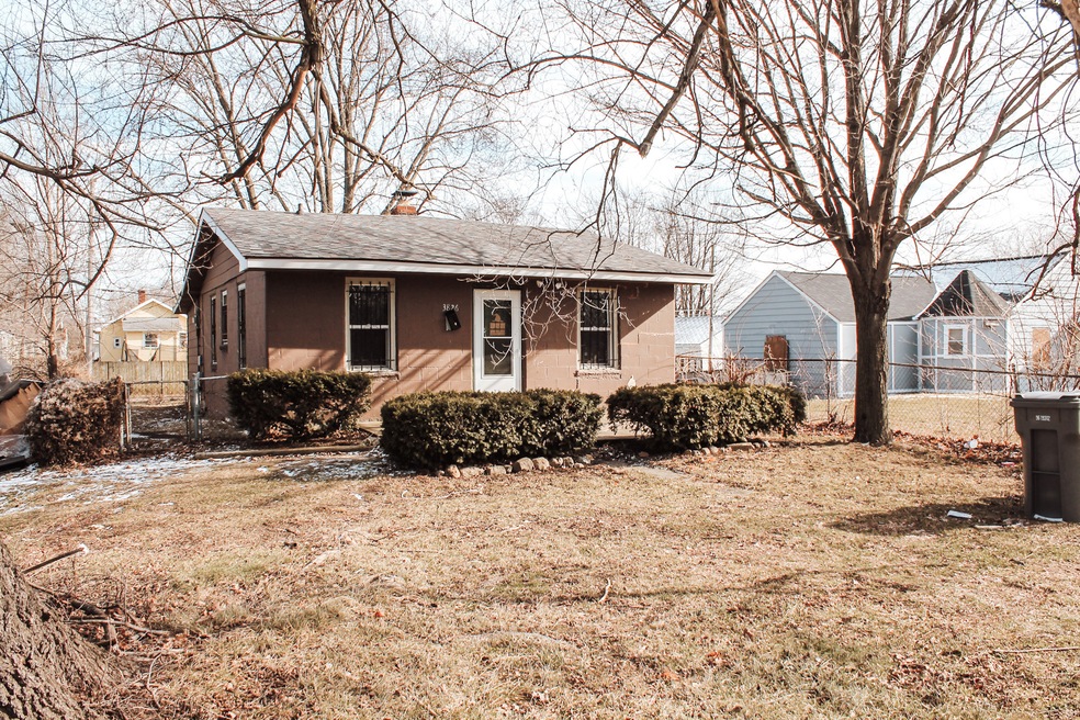 3826 Columbus Ave, Anderson, IN 46013 - photo 1