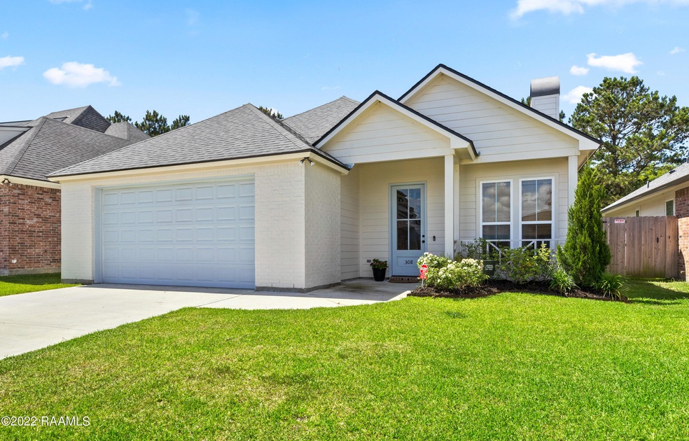 308 San Sebastian Dr, Youngsville, LA 70592 - photo 1