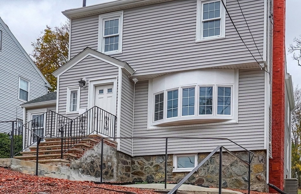 Sold $650,000 • Co-Listing Agent