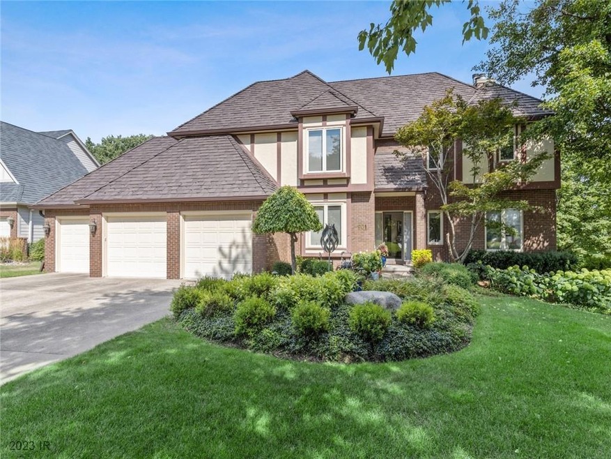 901 48th St, West Des Moines, IA 50265 - photo 1