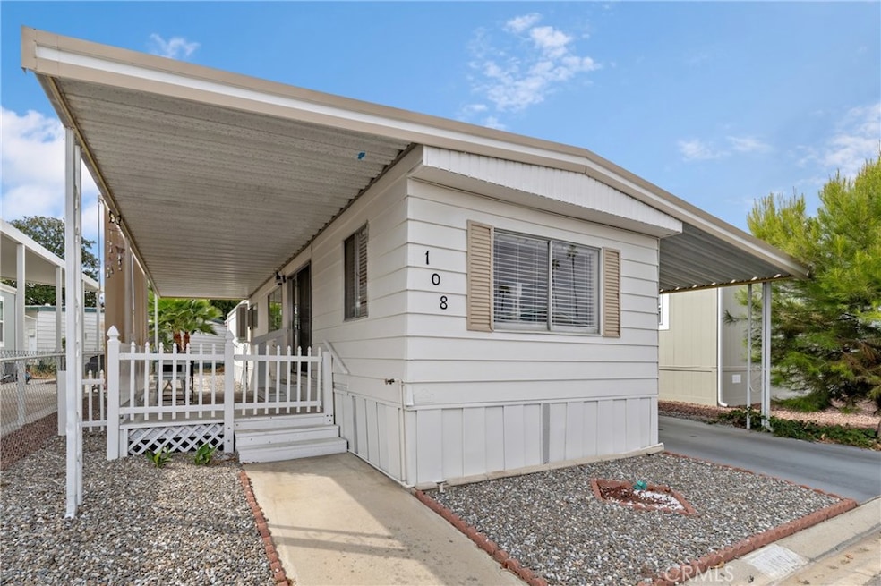 601 N Kirby St unit 108, Hemet, CA 92545 - photo 1