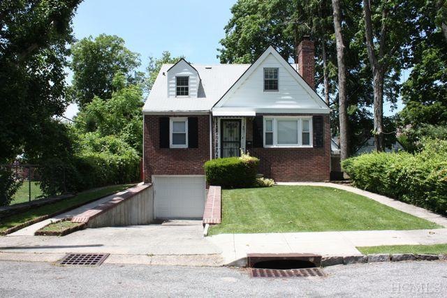 47 Hoover Rd, Yonkers, NY 10710 - photo 1