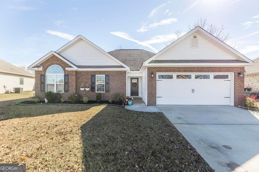 422 Madison Place Pkwy, Byron, GA 31008 - photo 1