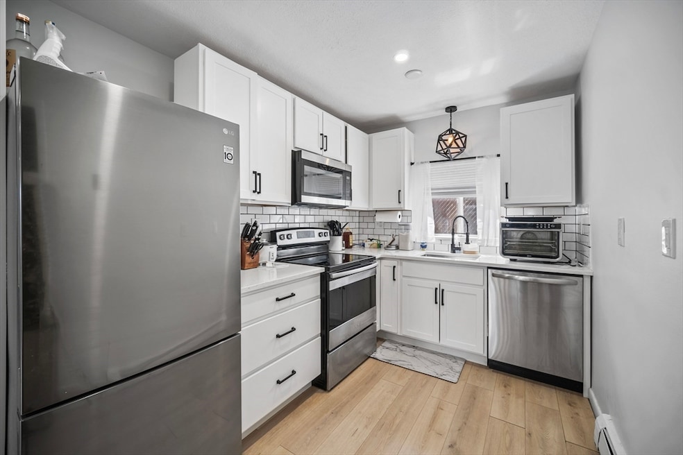 549 Adams St unit 4, Dorchester, MA 02122 - photo 1