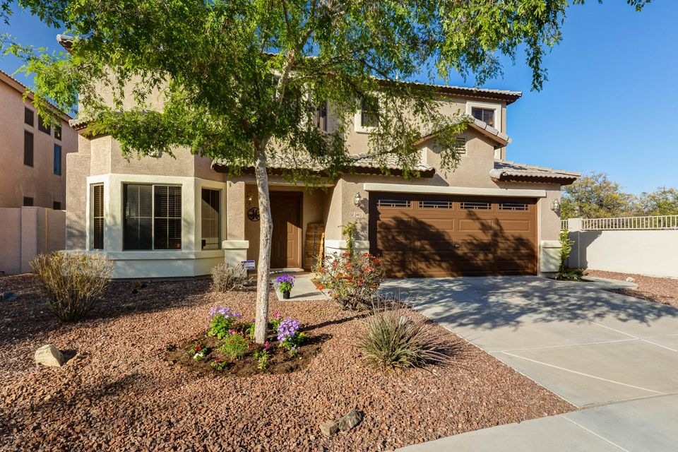 2402 W Carson Road
