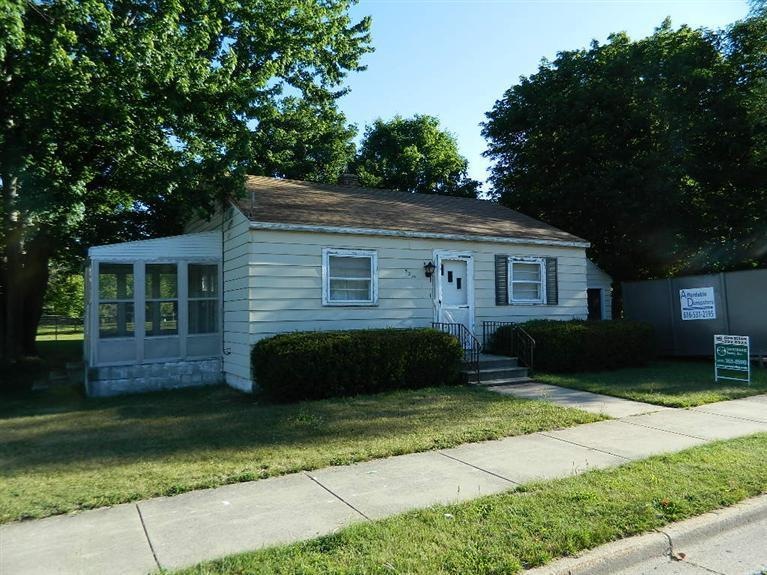 523 Suffolk St, Lowell, MI 49331 - photo 1