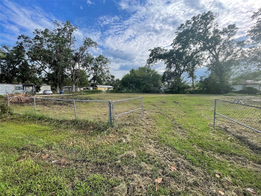 00 Austin St, Brazoria, TX 77422 - photo 1