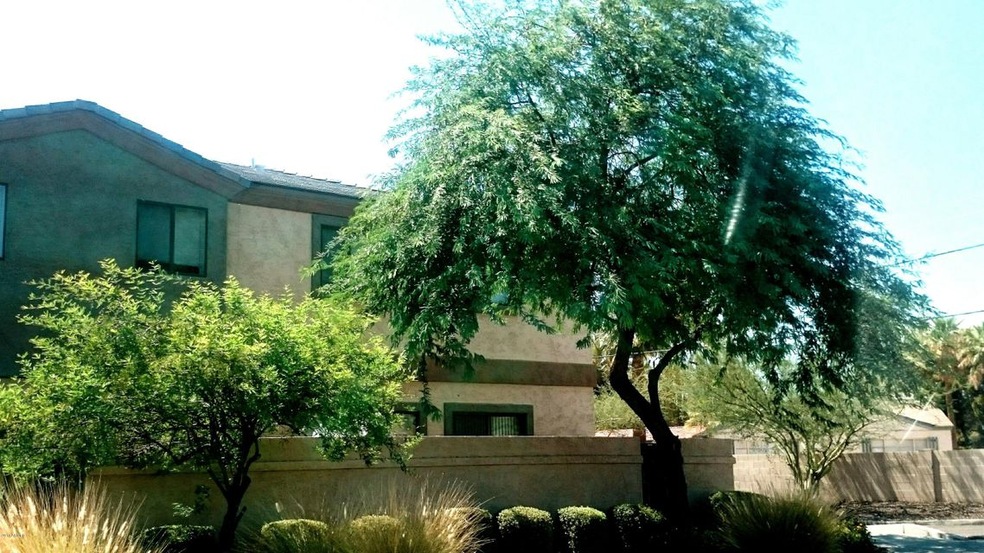 Private E Patio