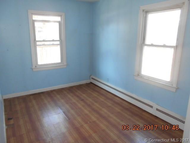 250 Douglas St, Bridgeport, CT 06606 - photo 1