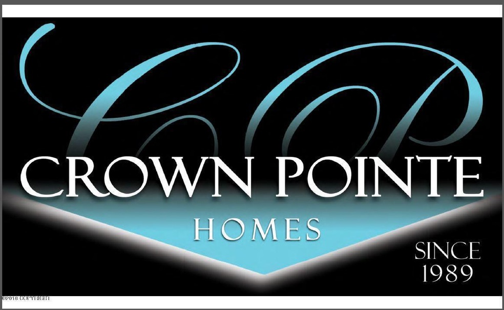 CROWN POINTE HOMES