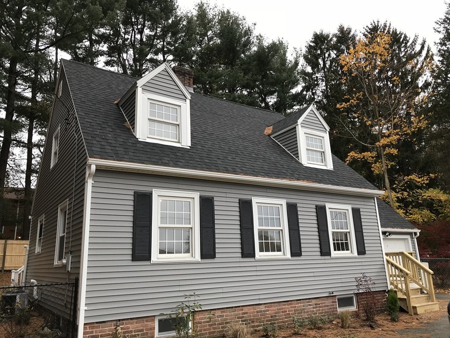 290 Cherry St, Holyoke, MA 01040 - photo 1