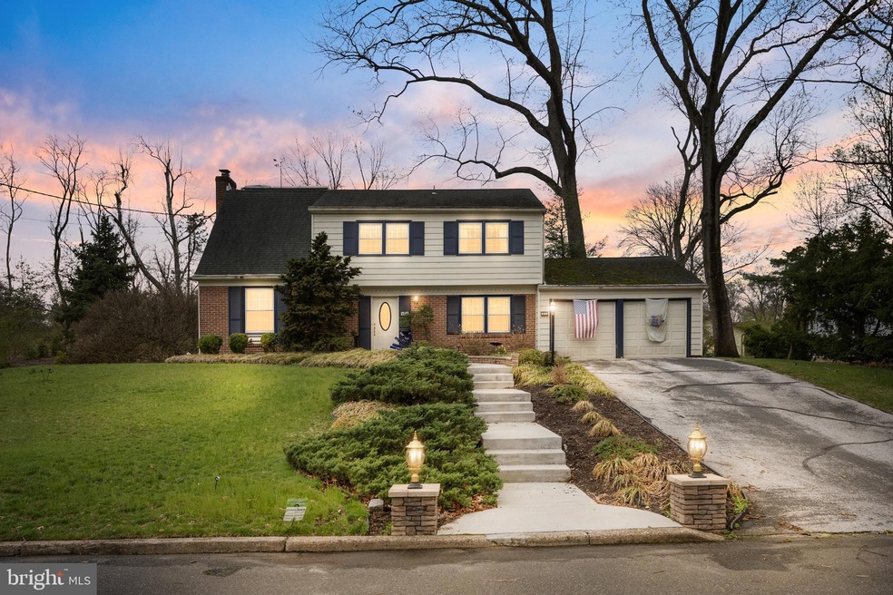 471 Buttonwood Ln, Cinnaminson, NJ 08077 - photo 1