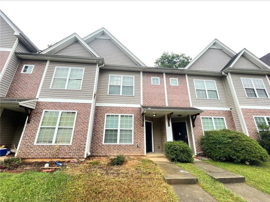 4676 Ernest Dr, Forest Park, GA 30297 - photo 1