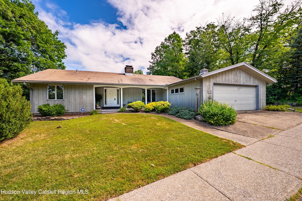 108 Glenwood Blvd, Hudson, NY 12534 - photo 1