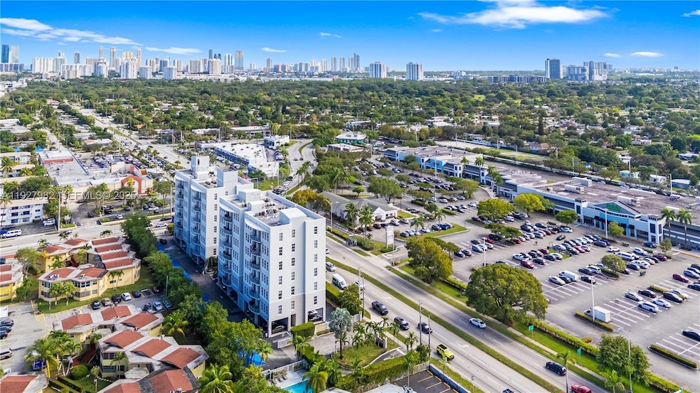 1789 NE Miami Gardens Dr unit W403, Miami, FL 33179 - photo 1