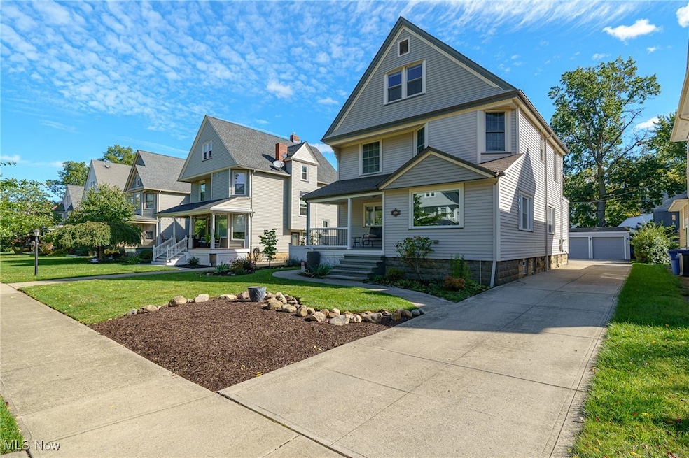 Welcome to this lovely home on Grace Ave., Lakewood
