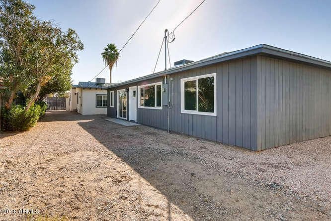 2042 N 9th St unit R, Phoenix, AZ 85006 - photo 1