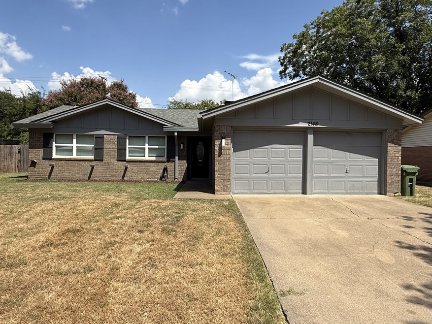 2148 Shady Grove Dr, Bedford, TX 76021 - photo 1