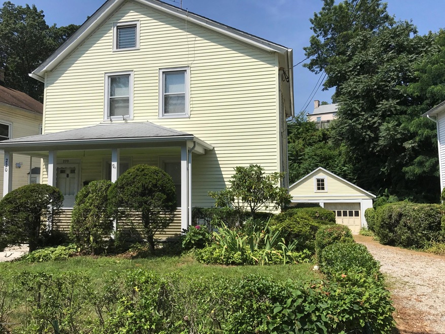 220 Davis Ave, Greenwich, CT 06830 - photo 1