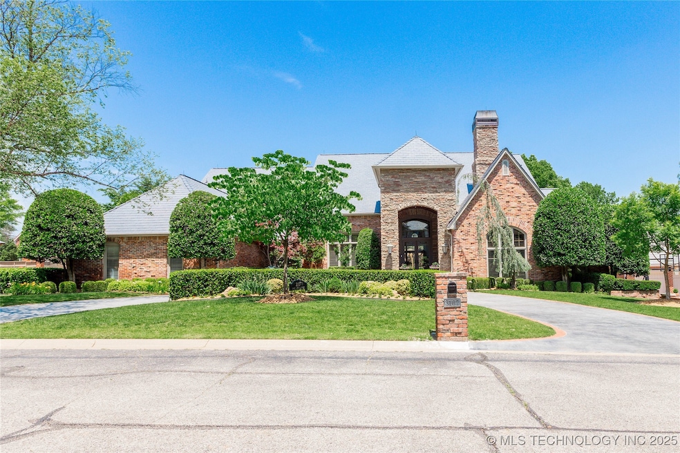 Welcome to 3107 E 88th!