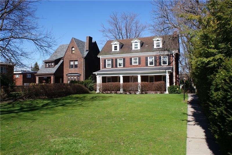 Deep set back from Penn Avenue