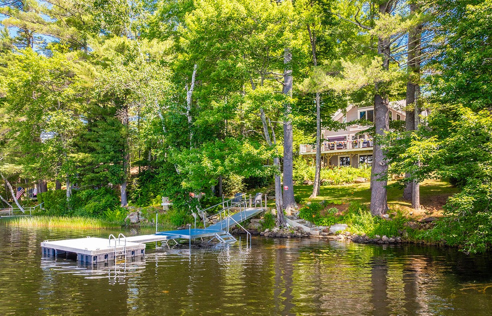 Sold $950,000 • Co-Listing Agent