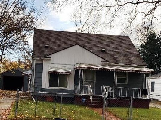 5802 Edwards Ave, Flint, MI 48505 - photo 1