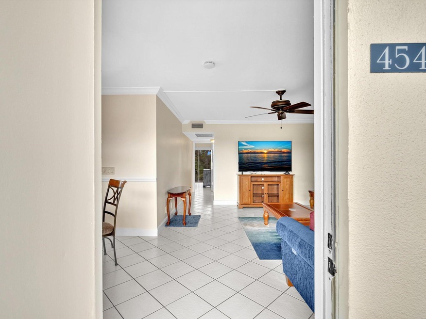 454 Grantham C unit 454, Deerfield Beach, FL 33442 - photo 1