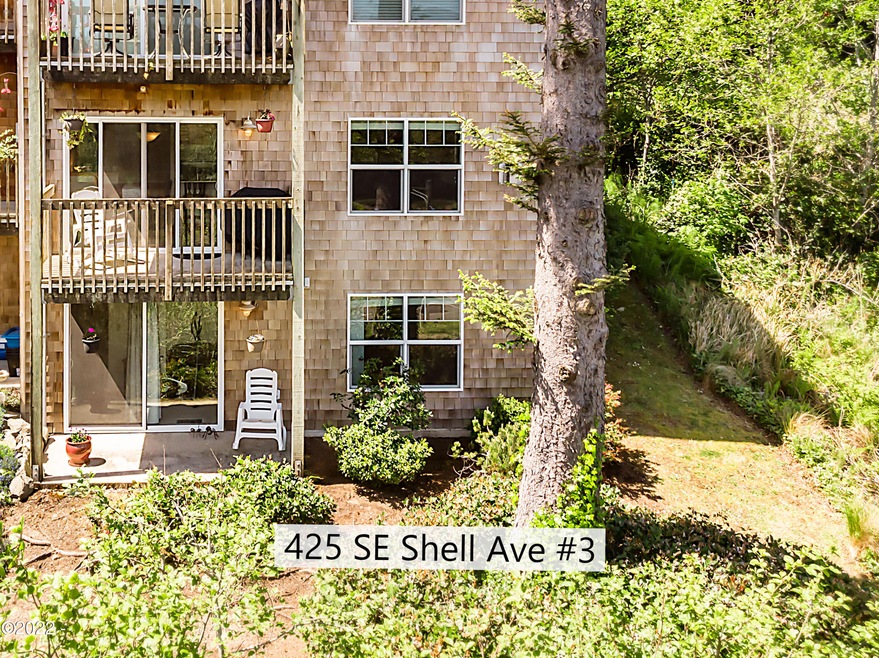 425 SE Shell Ave #3