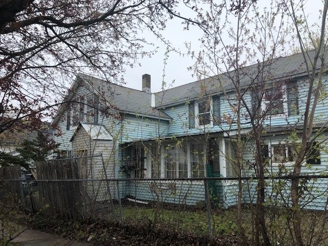 58 Forest St, Rutland, VT 05701 - photo 1