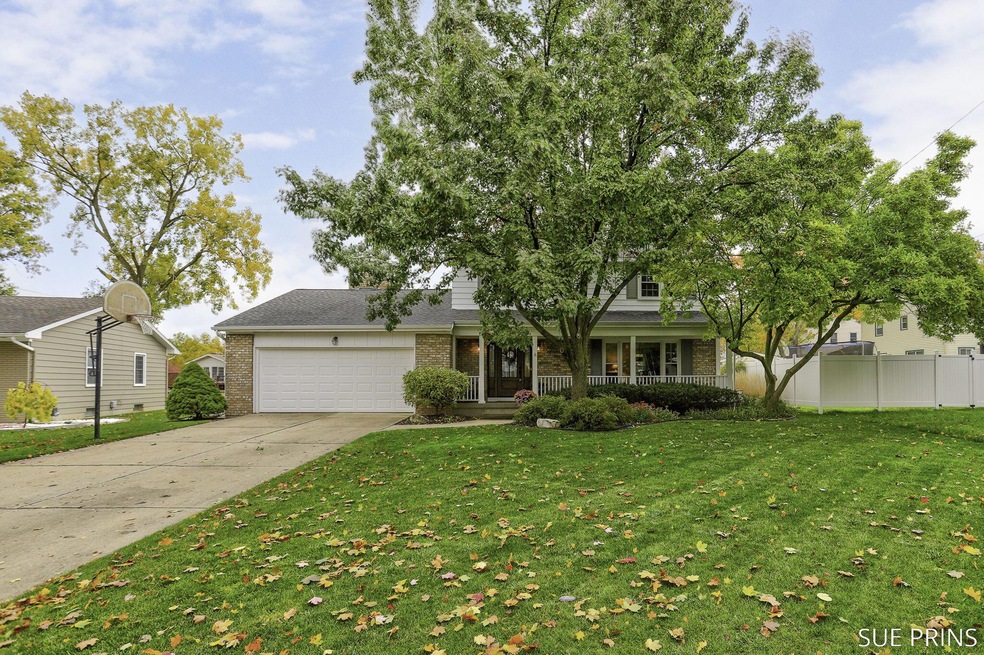 2-web-or-mls-1853 Wemouth Dr SE, Grand R