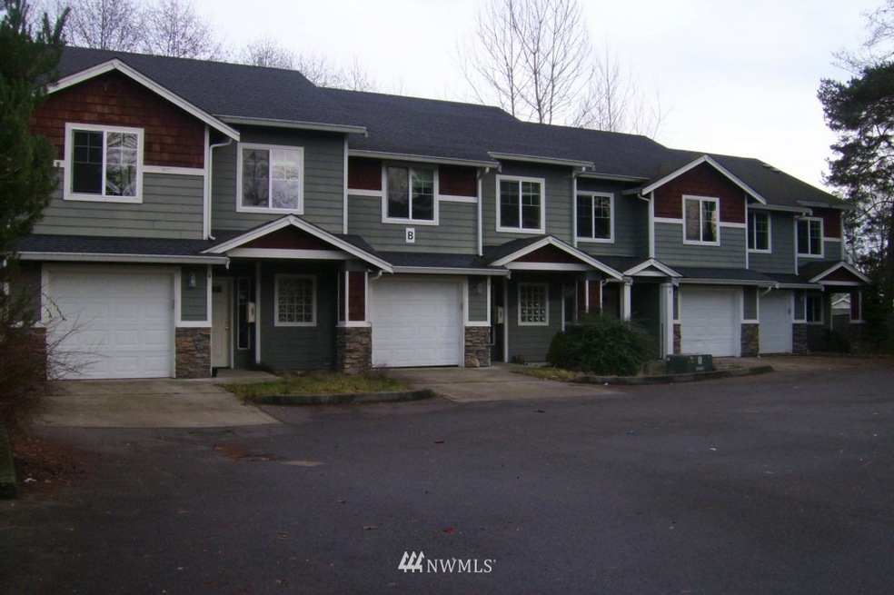 11911 E Gibson Rd unit B, Everett, WA 98204 - photo 1