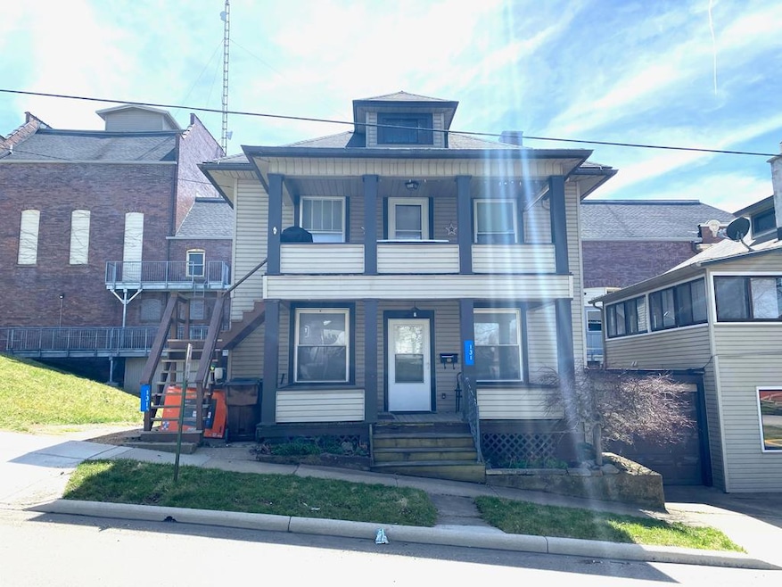 131 W Butler St, Loudonville, OH 44842 - photo 1