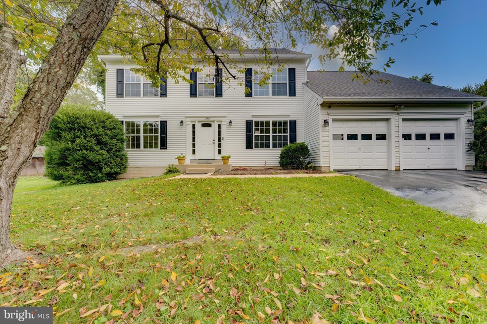 13313 Mockingbird Ln, Bowie, MD 20720 - photo 1