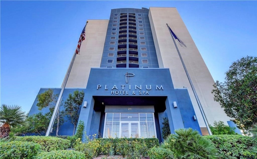 View of apartment building / complex